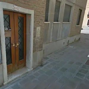 Casa Carla - Comodo In Cannaregio - 2 Private Wenecja